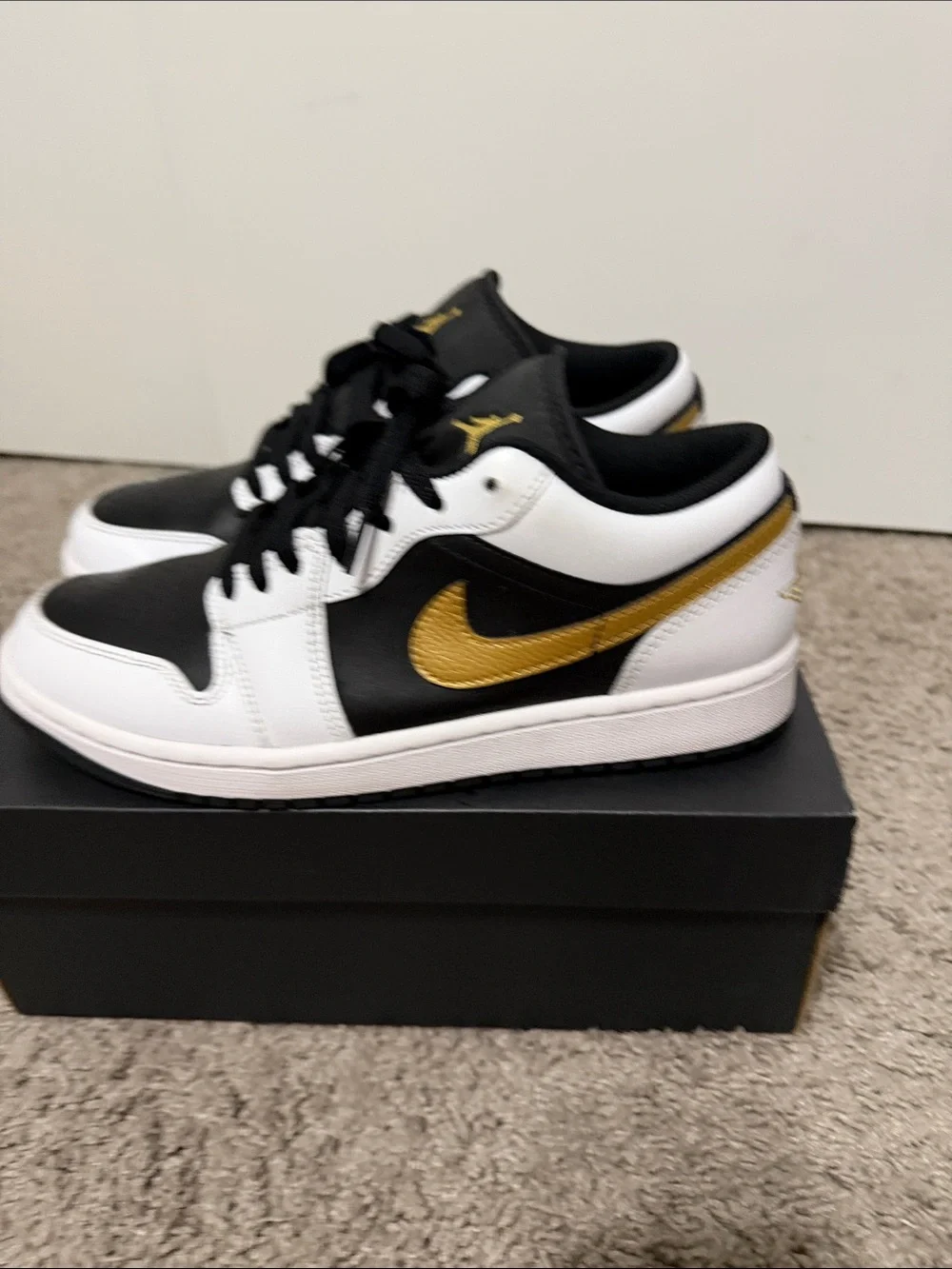 Jordan low top
